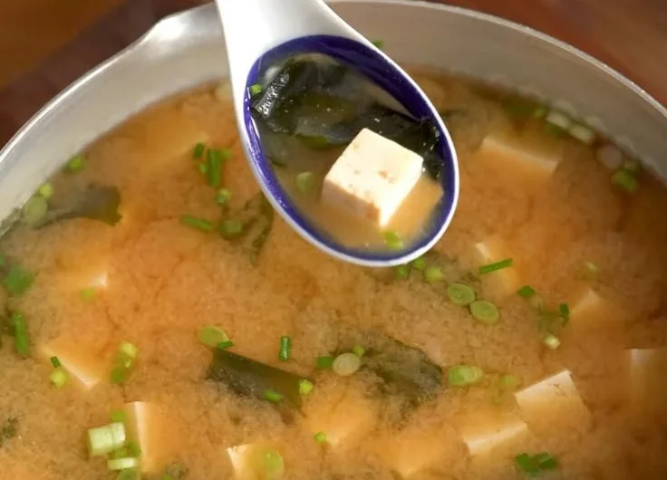 Bowl of easy gluten-free miso soup with vegetables and tofu