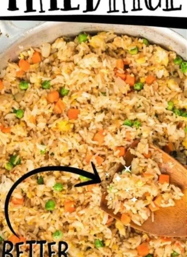 Bowl of quick and easy fried rice with vegetables and egg